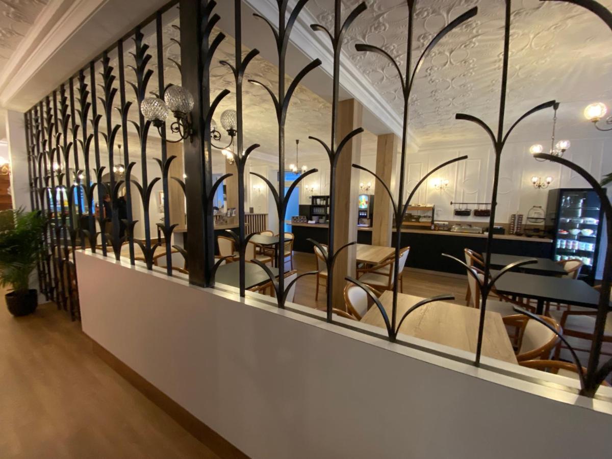 Hotel Du Louvre 셰르부르 앙 코탱탕 외부 사진