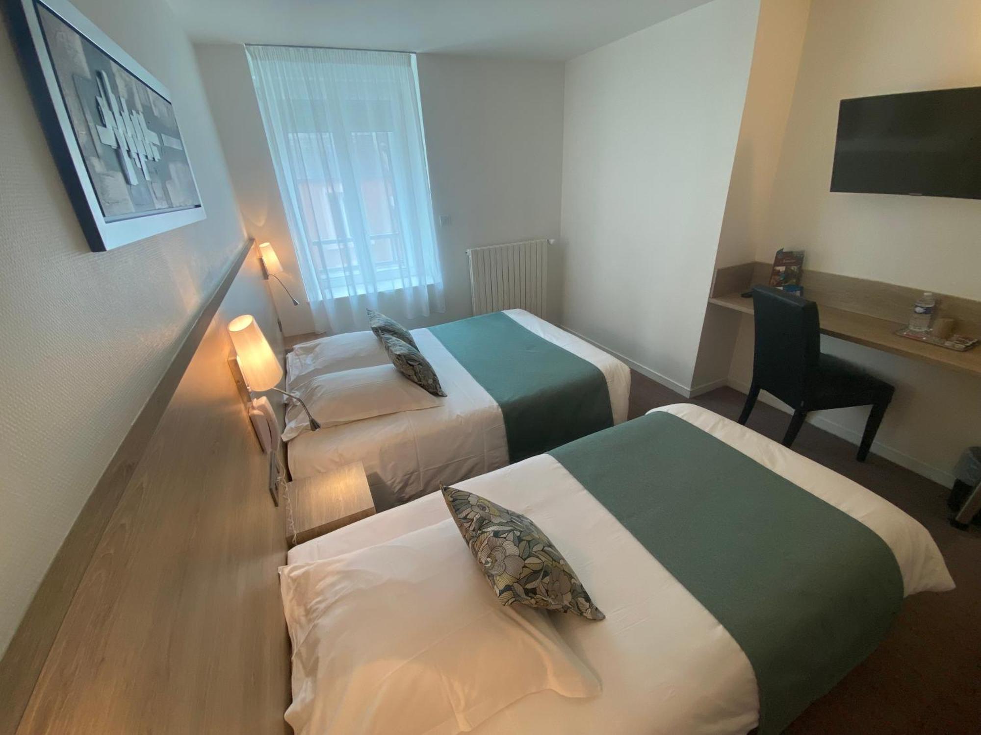 Hotel Du Louvre 셰르부르 앙 코탱탕 외부 사진